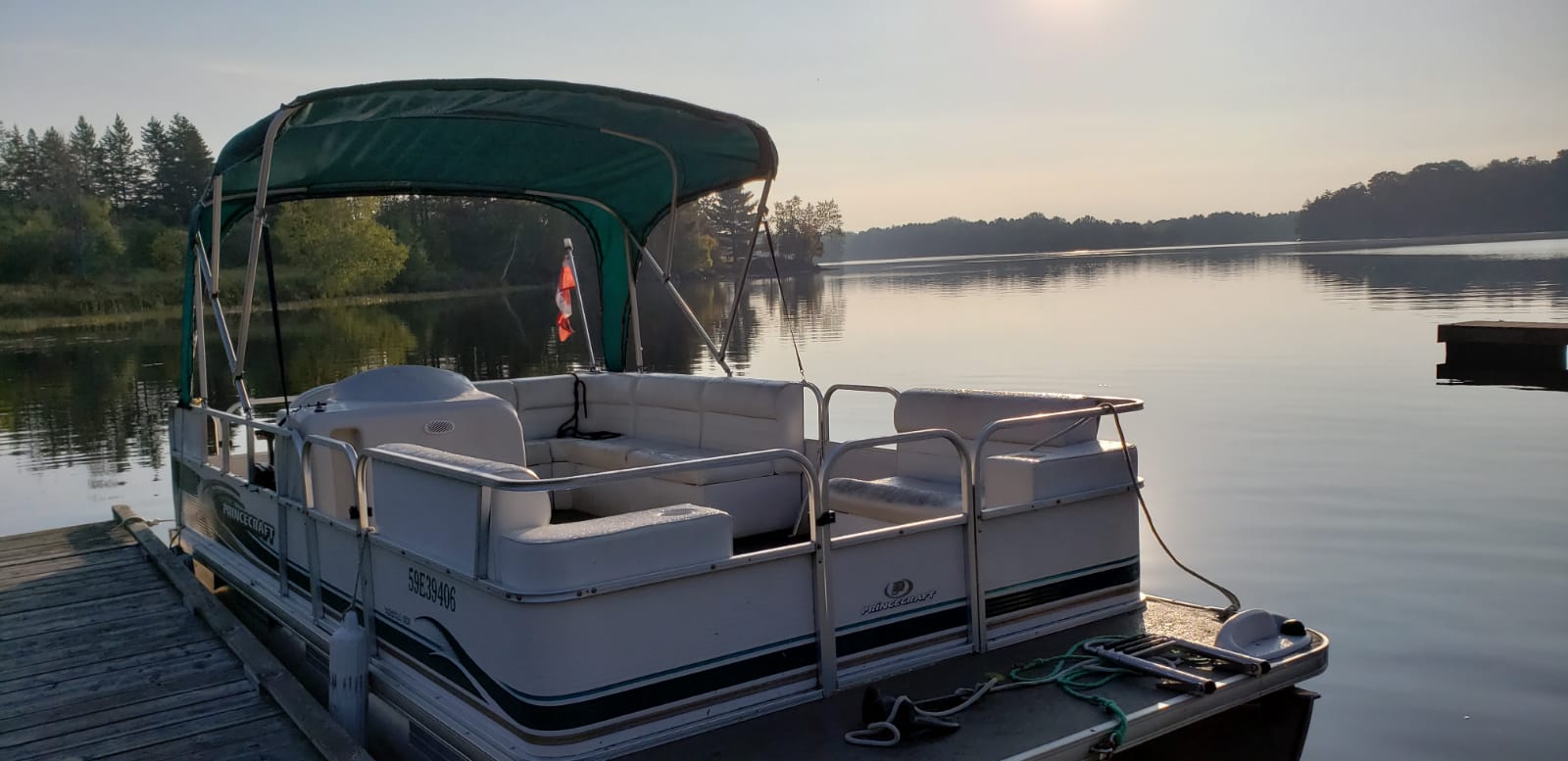 Pontoon Boat